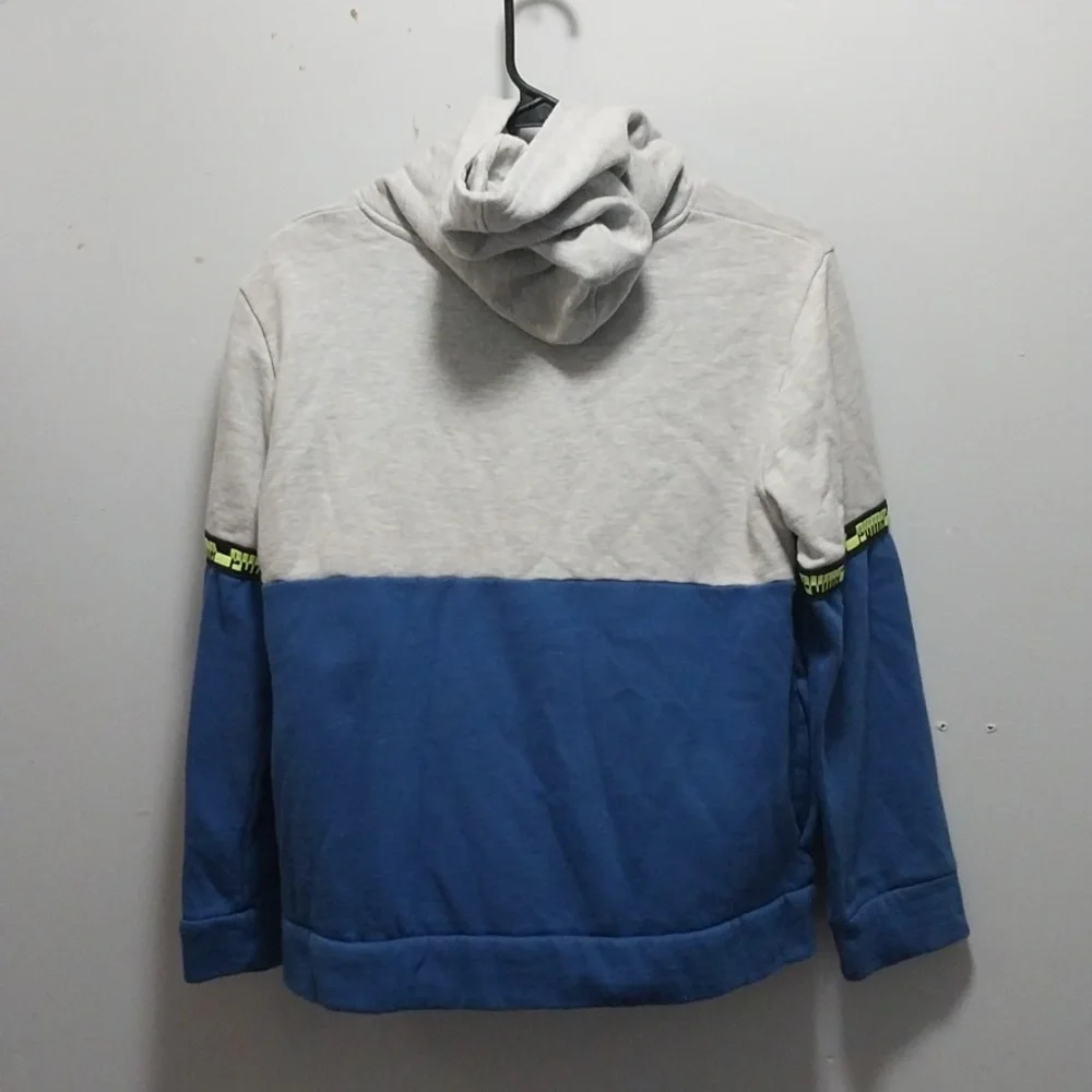 Puma Boy''s Gray and Blue Sweatshirt with Neon Accents Large